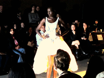 Illustration for article titled High Tech Collides With High Fashion At Eyebeam's NYC Fashion Show